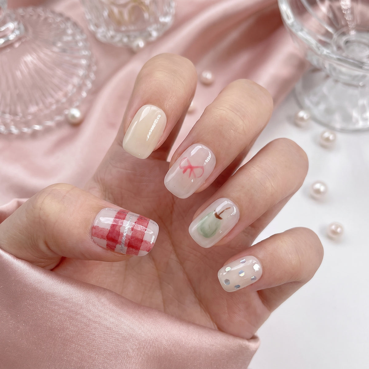 Strawberry Picnic | TB-10015